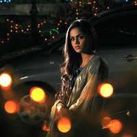Tamil actress Karthika new stills